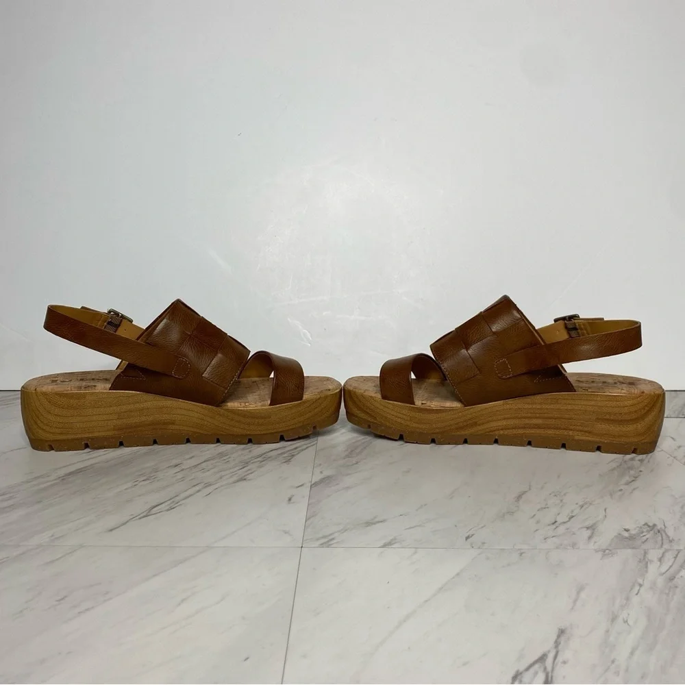 New! Korks Kork Ease Fraya Brown Faux Leather Platform Wedge Sandal 11M